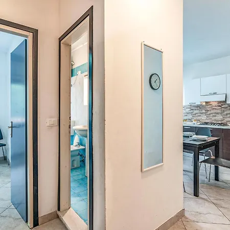 Apartment La Piazzetta *